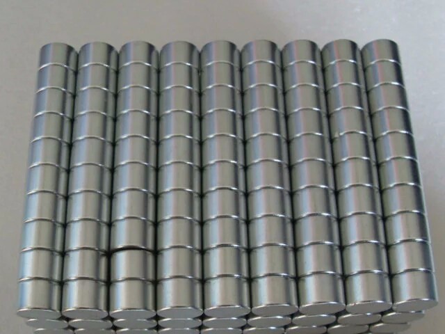 Double sided magnet